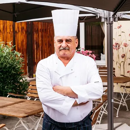 Отель Za Wsia Мыслаковице