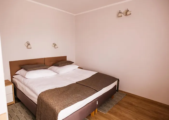 Za Wsia Szálloda Mysłakowice